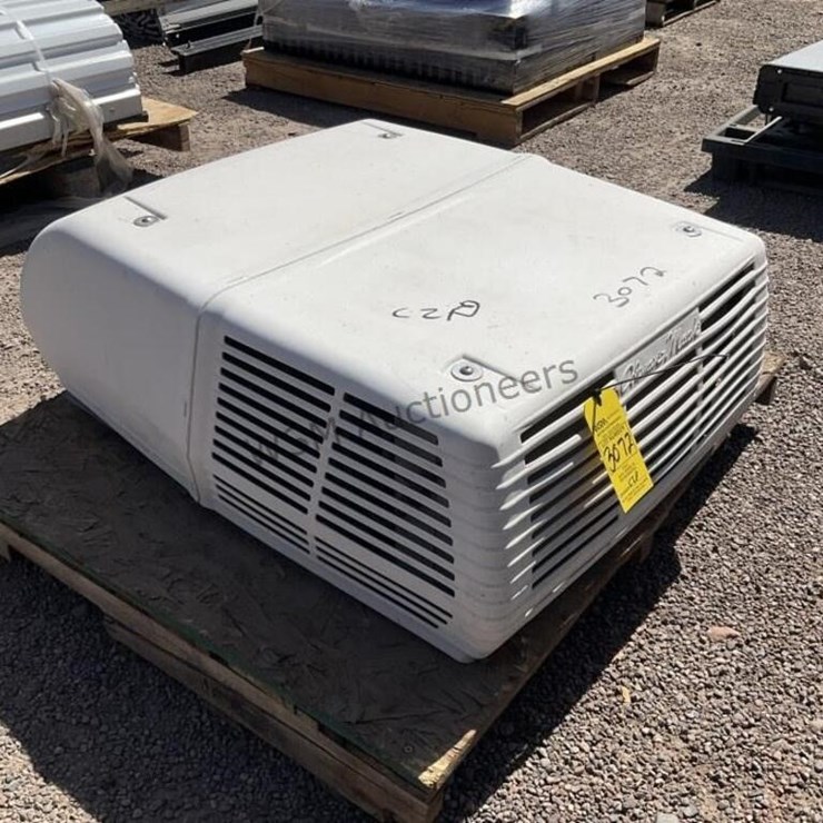 COLEMAN-MACK ROOF TOP A/C UNIT