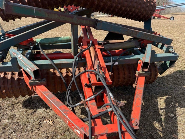 brillion-x-fold-25’-packer-image-13