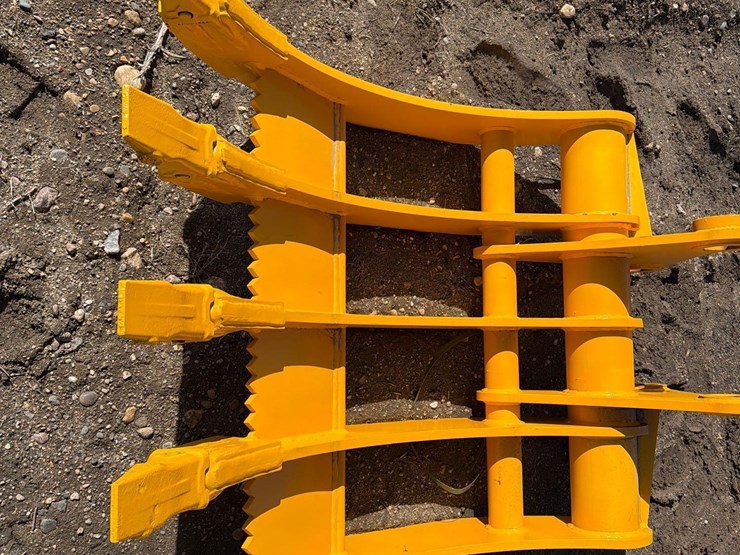 320-cat-root-rake-image-12