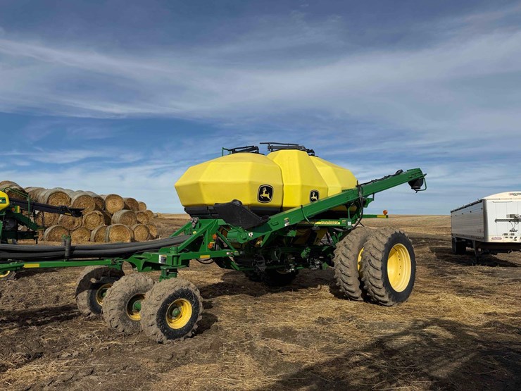 2011-john-deere-1890-image-3