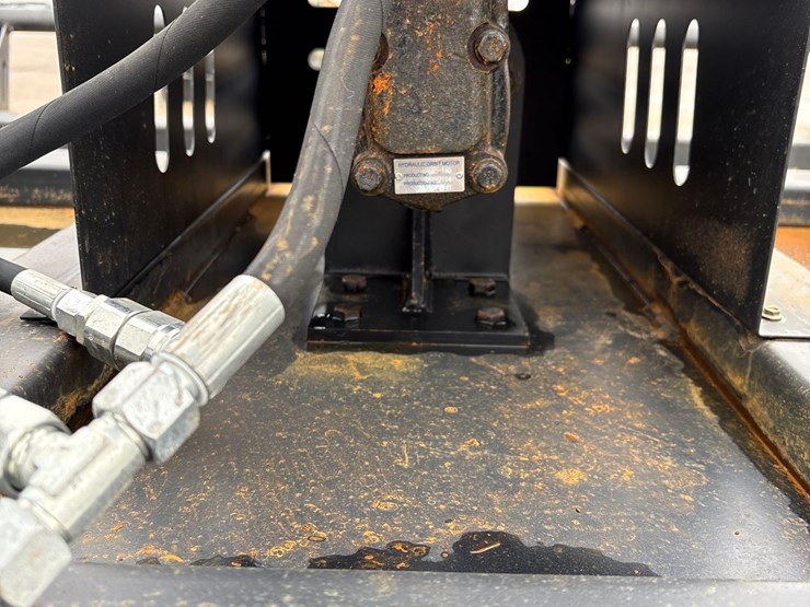 pabreak-skidloader-6ft-whirly-mower-image-13