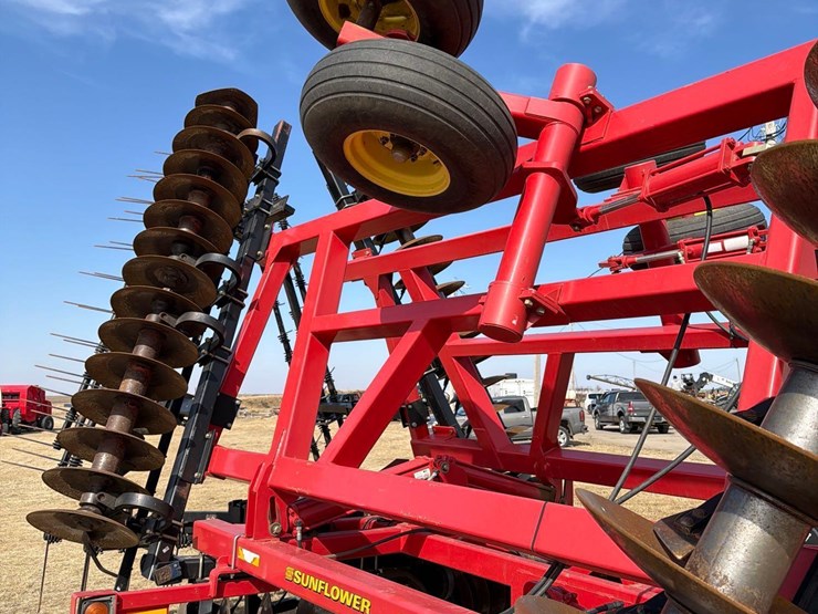 2008-sunflower-1435-image-17