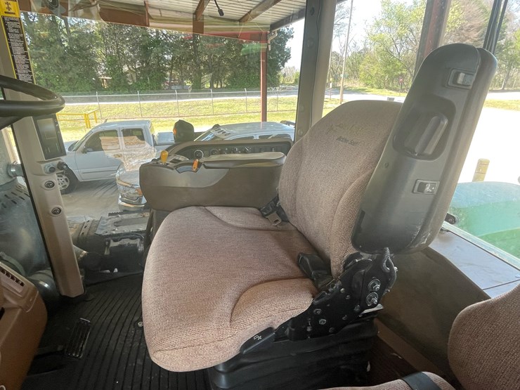 2010-john-deere-9430-image-35