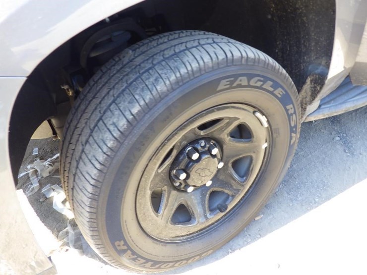 2019-chevrolet-tahoe-image-13