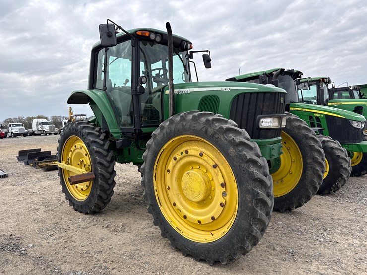 john-deere-7420-image-3
