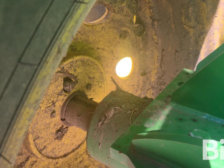 2007-john-deere-9220-image-10