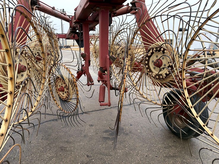 sitrex-magnum-mk-10-12-pull-type-wheel-rake-image-17