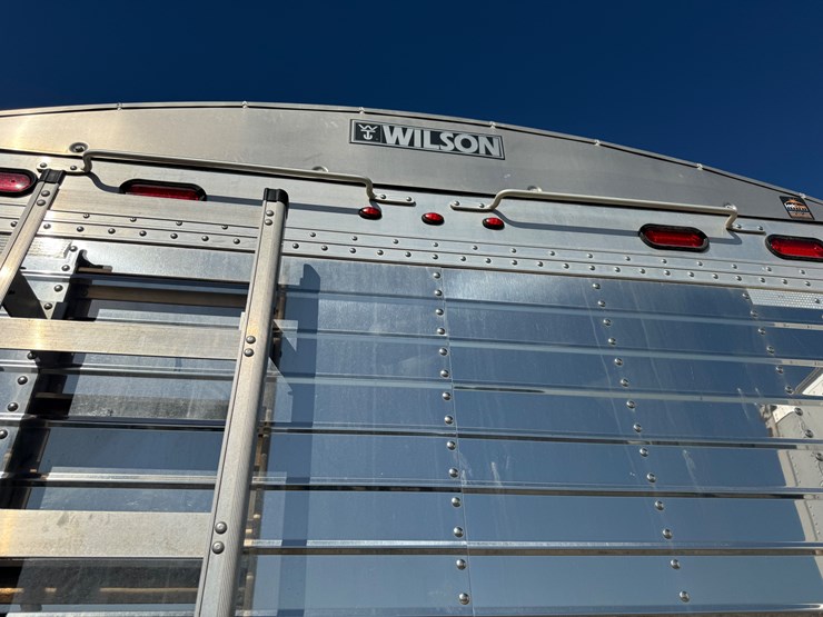 2022-wilson-hopper-bottom-image-8