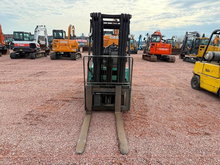 mitsubishi-fgc30k-image-2