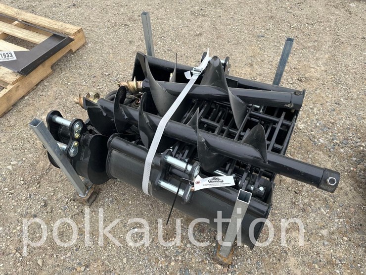 mini-excavator-attachments-image-1