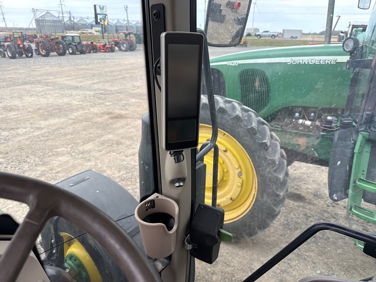 2023-john-deere-6120m-image-33