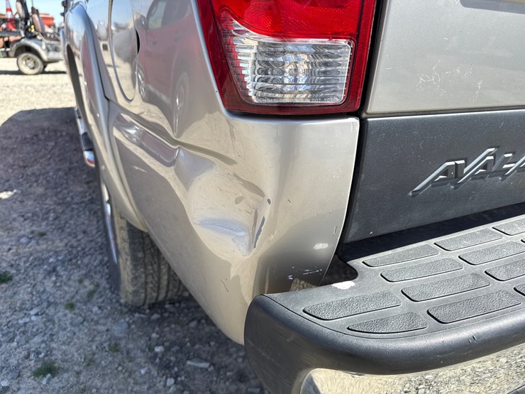 #5349-•-inop-2005-chevrolet-avalanche-pickup-3gnec12z25g286152-image-15