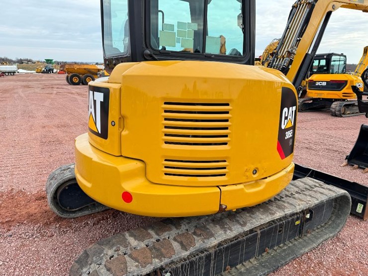 caterpillar-305e2-cr-image-16