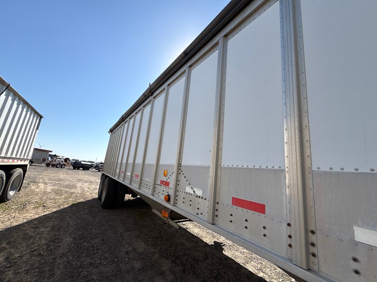 1995-cornhusker-hopper-bottom-image-31