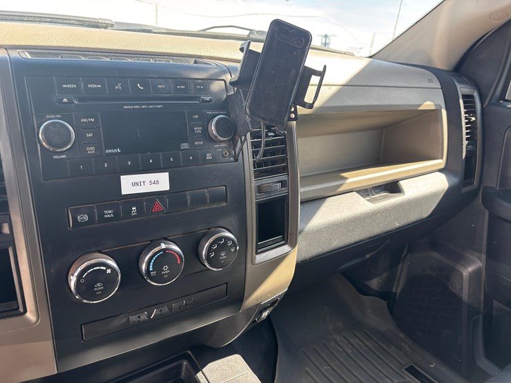 2012-dodge-3500-image-18