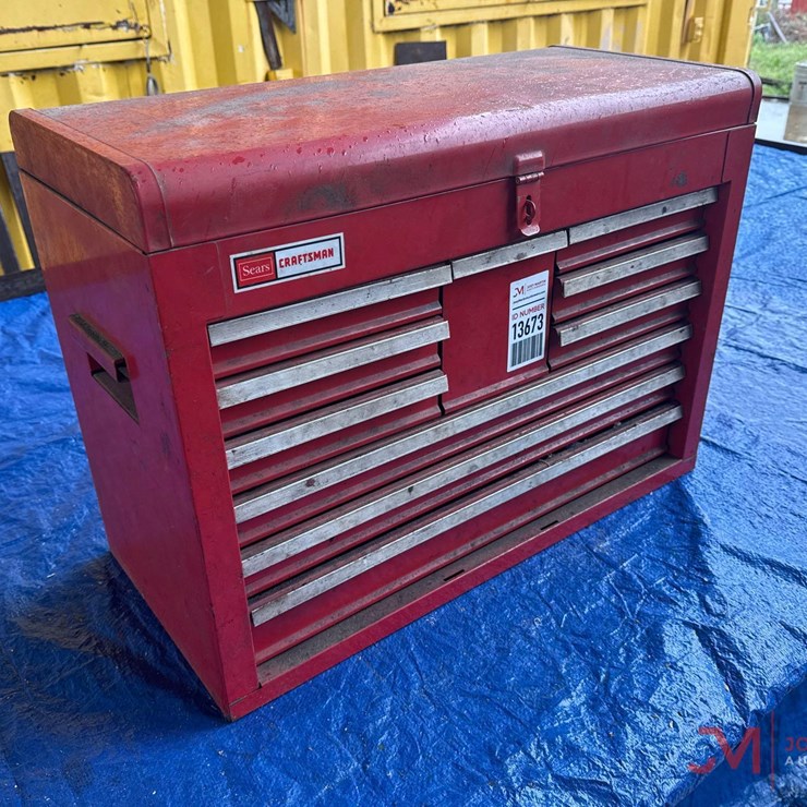 CRAFTSMAN TOOL BOX