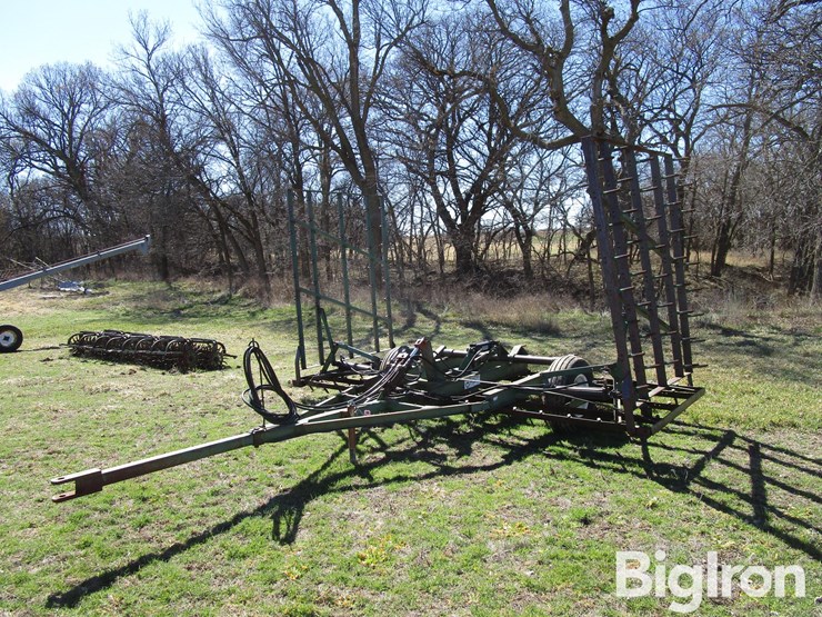 unverferth-1400-image-1