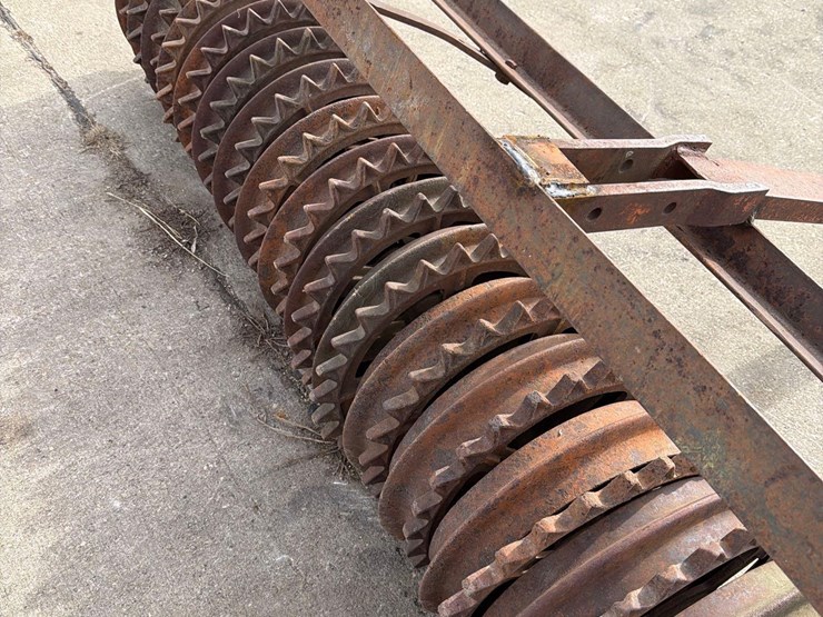 90”-pull-type-cultipacker-image-7