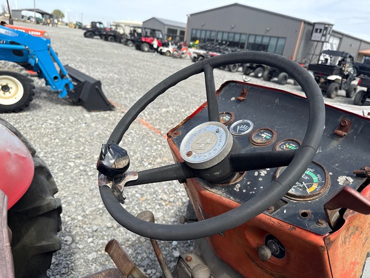 massey-ferguson-245-image-27