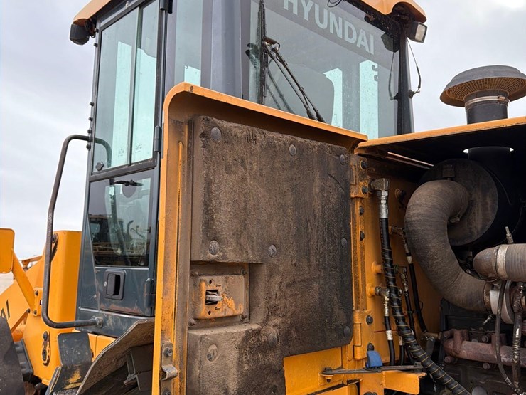 hyundai-hl730-9-image-44