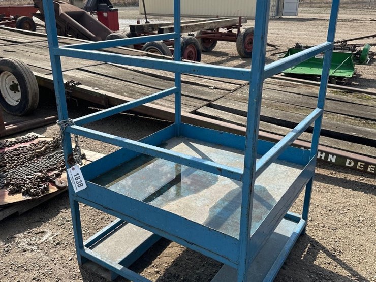 1838---maintenance-basket-image-1