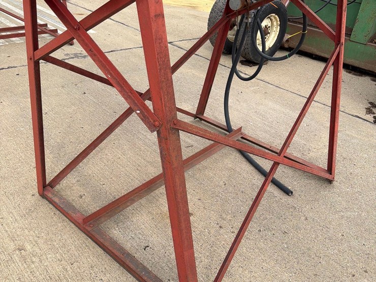 300-gallon-fuel-barrel-w/-stand-image-7