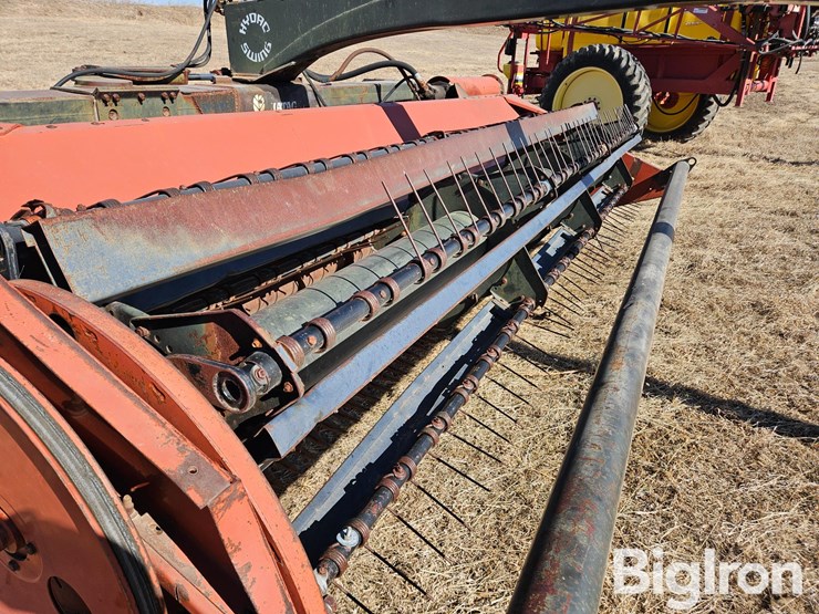 hesston-1160-image-17