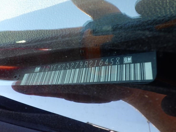 2009-cadillac-escalade-image-15