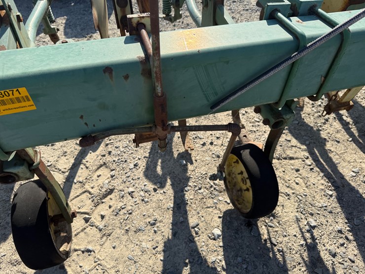 john-deere-31-image-41