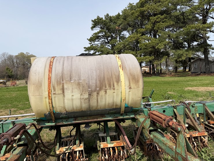 john-deere-12-image-29