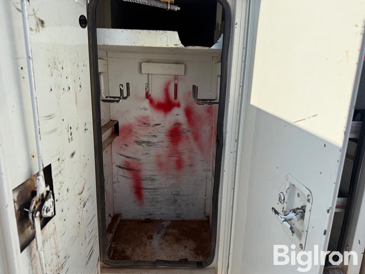 2008-international-7400-image-13