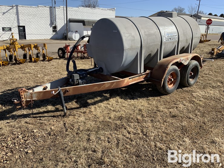 1000-gal-t/a-nurse-tank-trailer-image-1