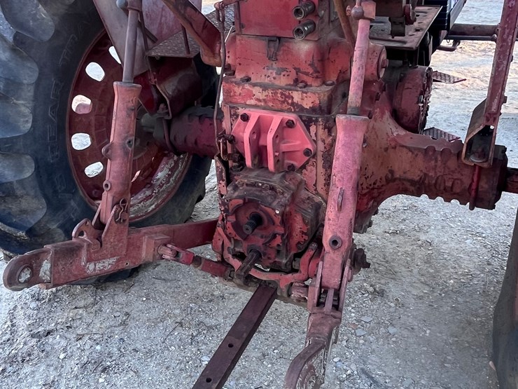 international-f706-image-11