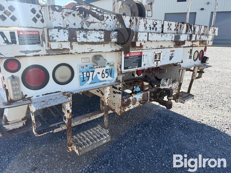 2008-international-7400-image-17