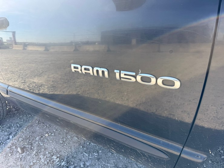 2005-dodge-ram-1500-image-8