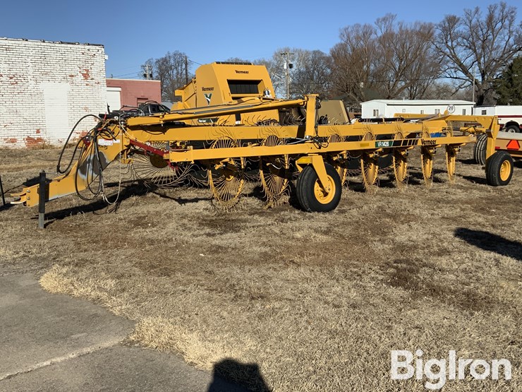 2022-vermeer-vr1428-image-1