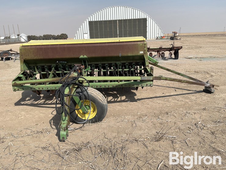 john-deere-9300-image-2