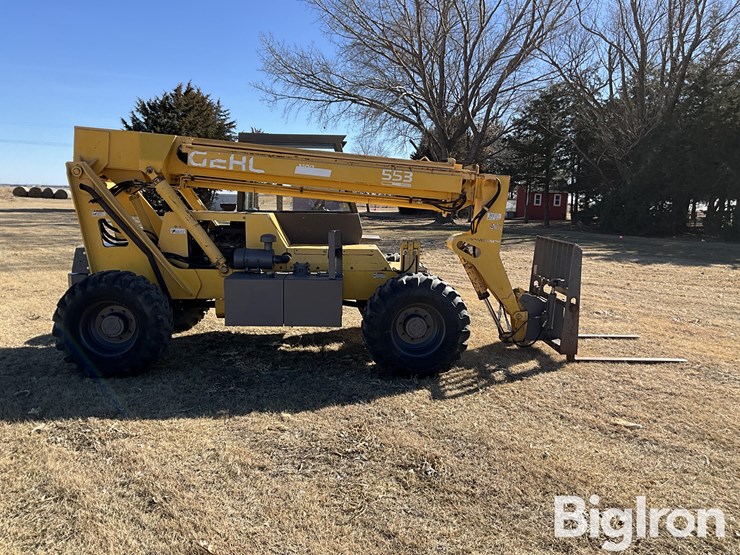 gehl-553-image-4