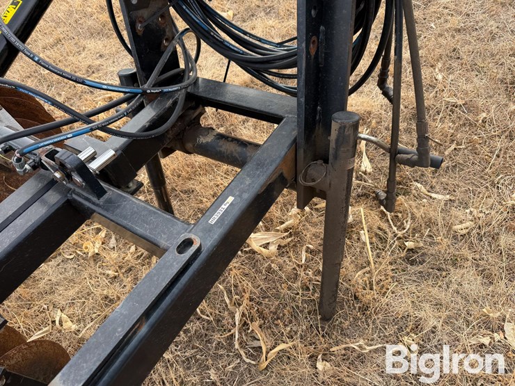 trac-packer-pivot-track-closer-image-19