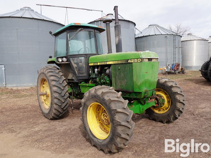 1985-john-deere-4250-image-3