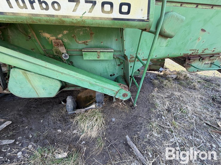 john-deere-7700-image-9