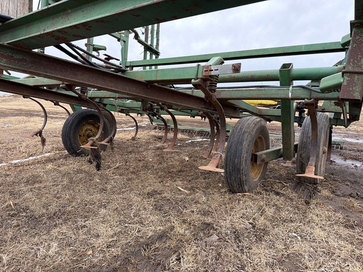 john-deere-1010-image-19