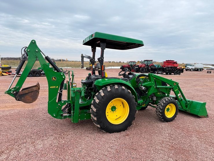 john-deere-4052m-image-4