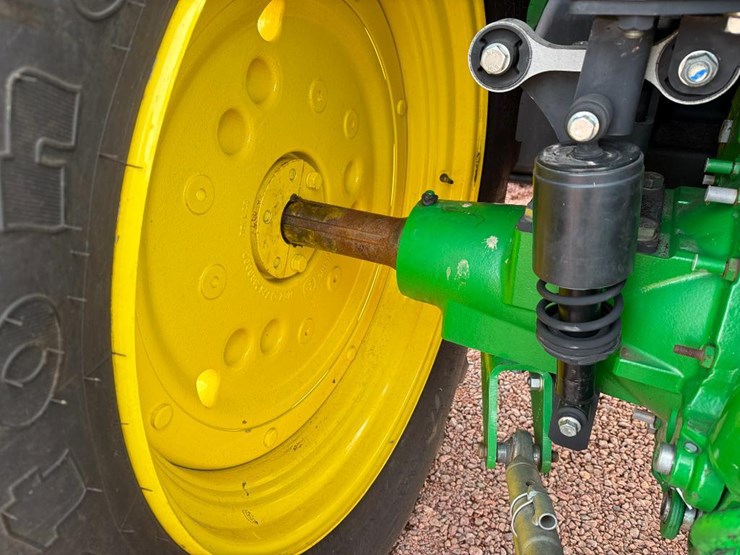 john-deere-6140m-image-51