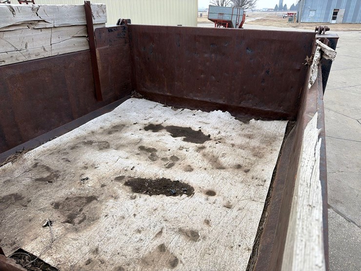 2000-international-8100-image-55