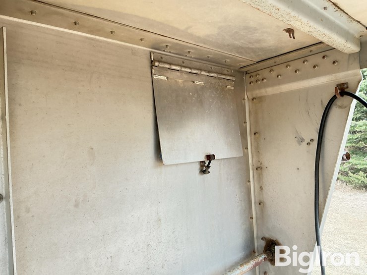 1999-wilson-silver-image-13