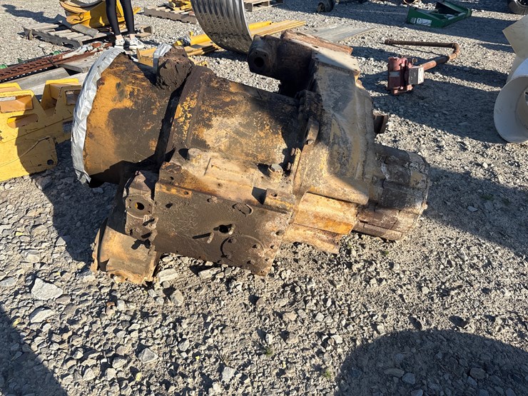 caterpillar-980b-image-3