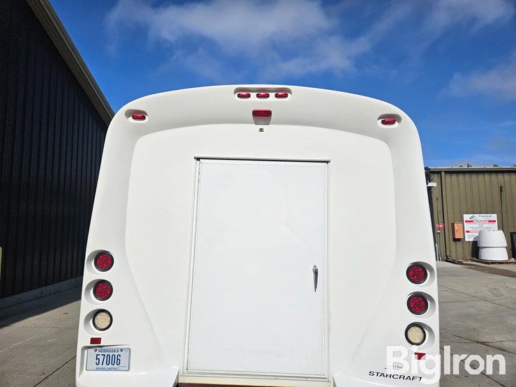 2016-ford-e450-image-20