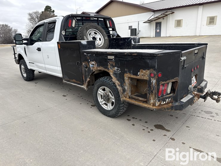 2017-ford-f350-image-7