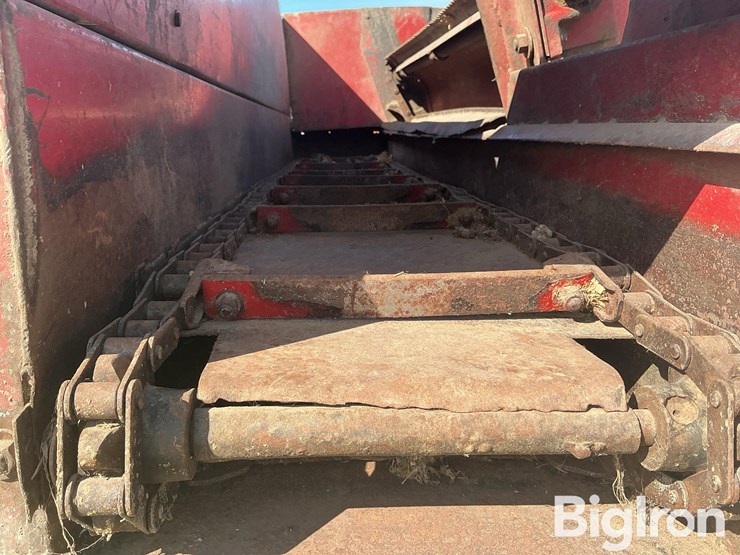 kelly-ryan-feed-wagon-image-17